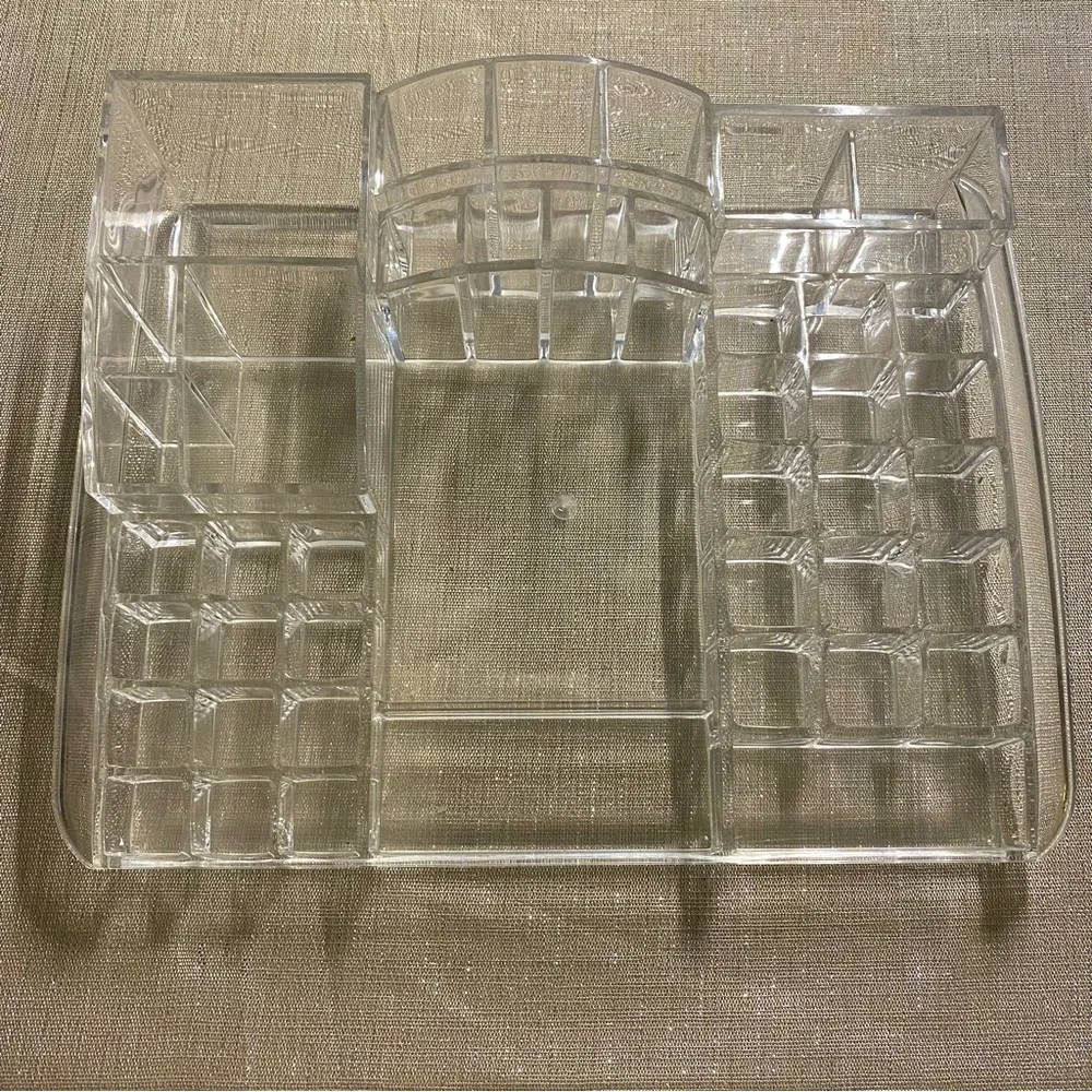 Acrylic beauty organizer